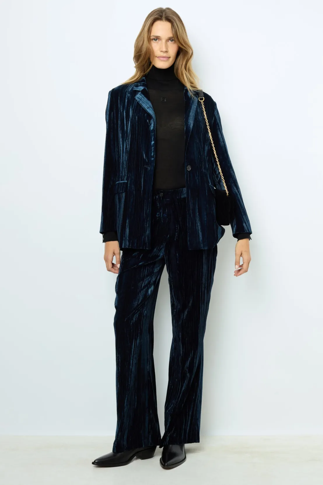 Gerard Darel Hammered velvet jacket - MALVYNN | Jackets | Suits & Outfits